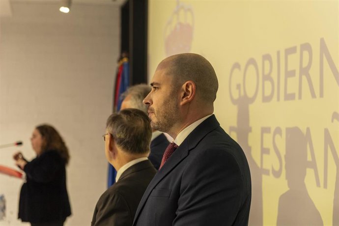 Archivo - El delegado del Gobierno en Ceuta, Miguel Ángel Pérez Triano, durante su toma de posesión en la Biblioteca Pública El Morro, a 25 de febrero de 2026, en Ceuta (España). 