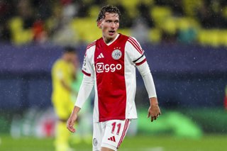 Archivo - Mika Godts, Ajax de Amsterdam