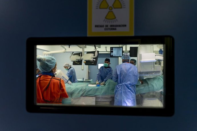 Son Espases incrementa su plantilla un 8% en tres años y supera los 5.800 trabajadores