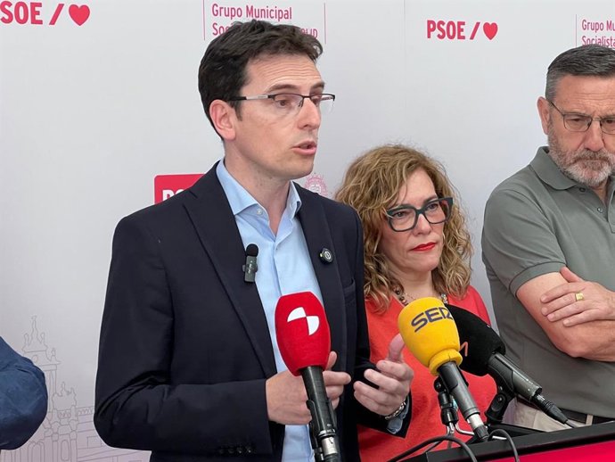 Archivo - El portavoz del Grupo Municipal Socialista, Pedro Herrero.