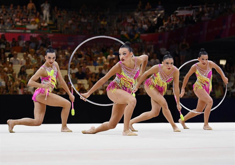 El conjunto español de gimnasia rítmica