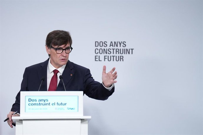 El presidente de la Generalitat de Catalunya, Salvador Illa, durante una rueda de prensa, en el Palau de la Generalitat, a 31 de julio de 2026