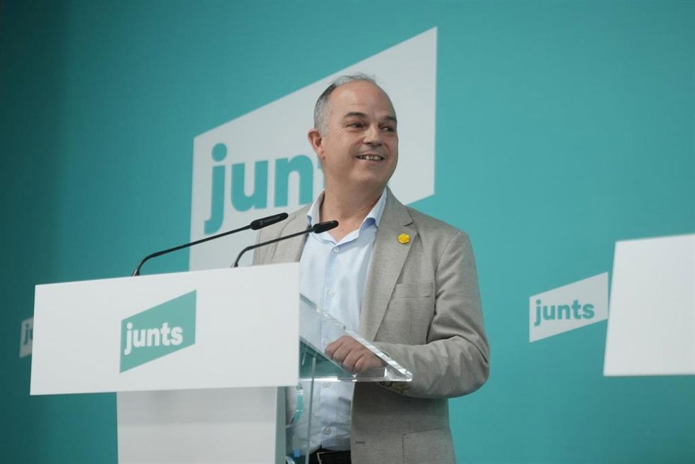 Archivo - El secretario general de Junts per Catalunya, Jordi Turull, durante una rueda de prensa, en la sede de Junts, a 16 de julio de 2026, en Barcelona