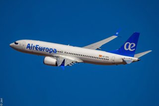 Archivo - Air Europa suma nuevas rutas a Oviedo y Sevilla y amplía su operativa en Italia desde Madrid a partir de junio.