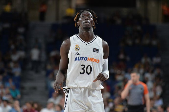 Archivo - January 3, 2012, Madrid, Spain: Eli Ndiaye of Real Madrid seen in action during the League ACB Endesa, basketball match played between Real Madrid and Coviran Granada at Movistar Arena. Final score; Real Madrid 79:67 Coviran Granada