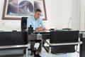 Sánchez preside su segunda reunión telemática con sus ministros para analizar la situación en Ceuta