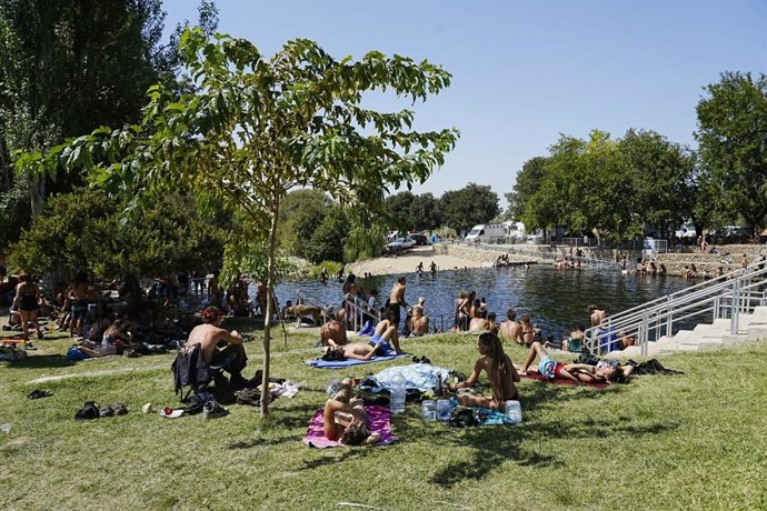 Continúa activo el dispositivo de la Guardia Civil por la fiesta ilegal en La Granja (Cáceres)