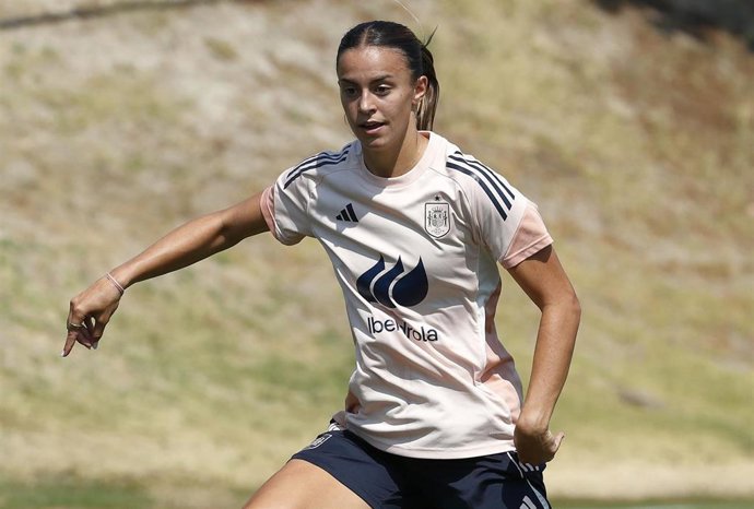 Clara Serrajordi, jugadora de la selección española sub-20 y del FC Barcelona.