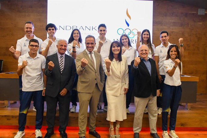 Presentación de la delegación andorrana de deportistas a los Juegos del Mediterráneo