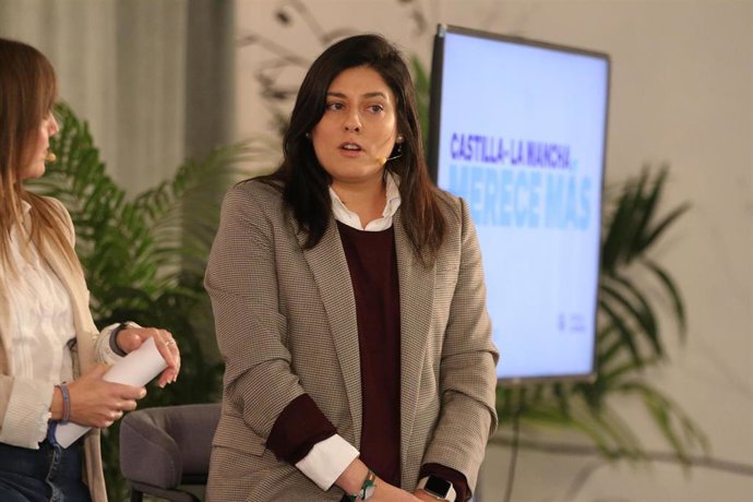 La presidenta del Grupo Municipal Popular en el Ayuntamiento de Cuenca, Bea Jiménez.