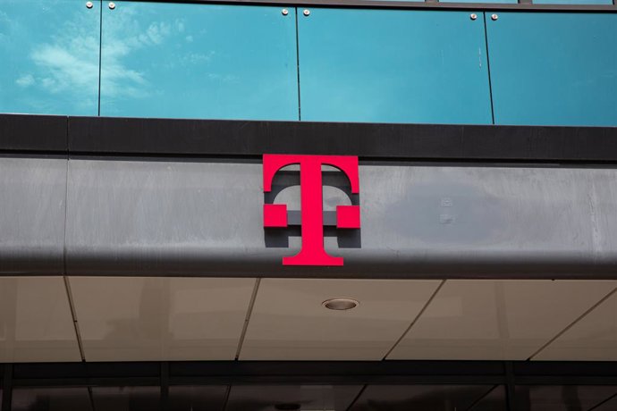 August 2, 2026, Berlin, Berlin, Germany: The Deutsche Telekom logo is displayed on a commercial building in central Berlin on Sunday, August 2, 2026. Deutsche Telekom is Germany's largest telecommunications provider.