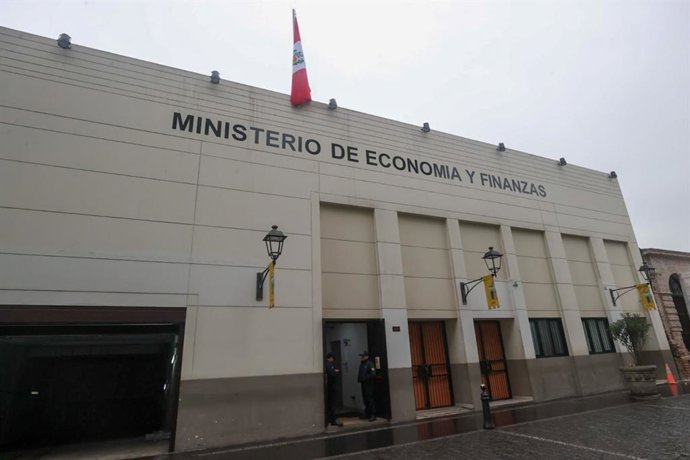 Archivo - Perú.- MEF aprobó directiva para diseño e implementación de Programas Presupuestales