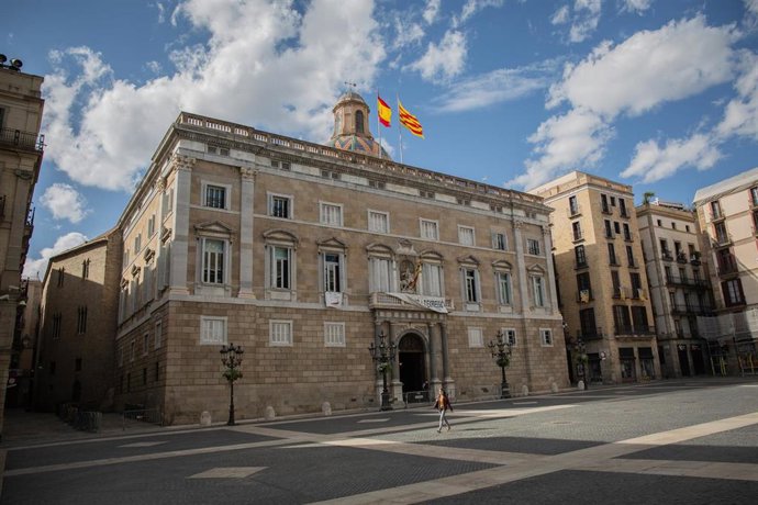 Archivo - Fachada del Palau de la Generalitat, en una imagen de archivo