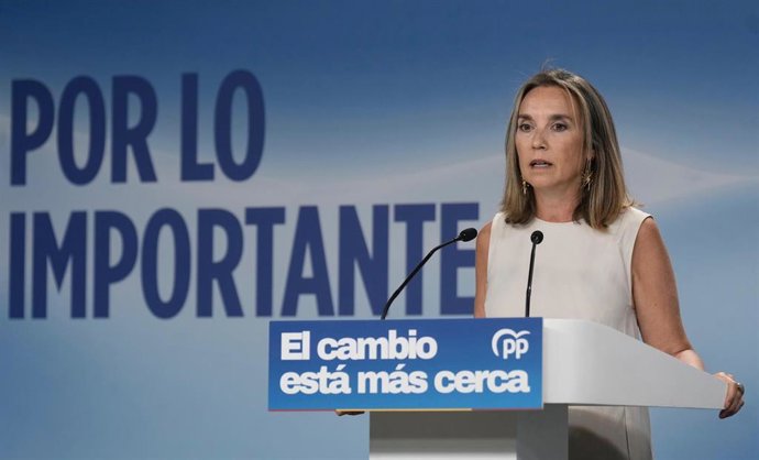 La vicesecretaria de Regeneración Institucional del PP, Cuca Gamarra, en rueda de prensa en la sede del partido en Génova