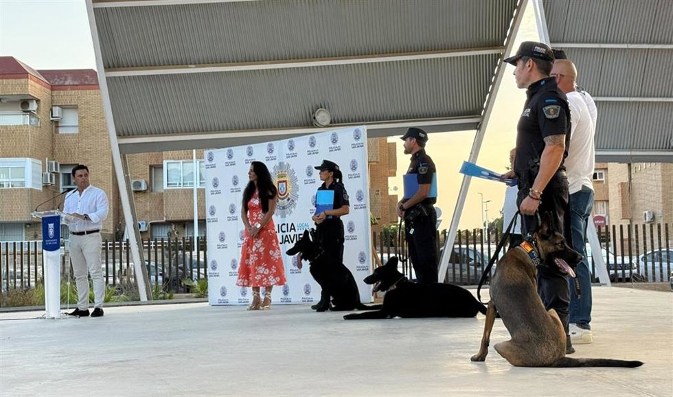 Presentación grupo de intervención canina