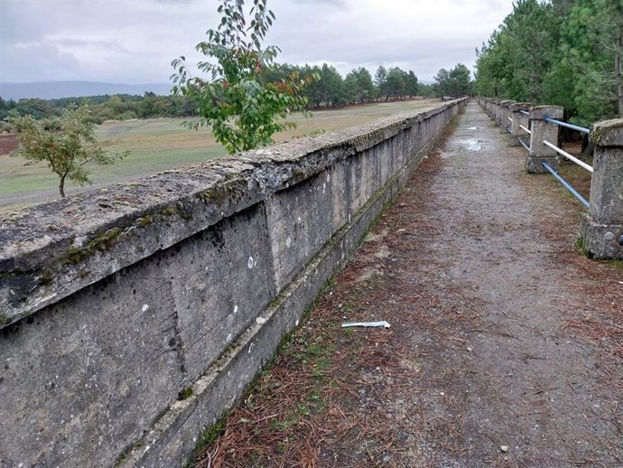 Dique en Villameca (León).