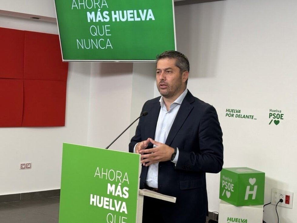 El secretario de Organización del PSOE de Huelva, Francisco Baluffo.