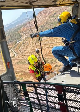 Rescatan a un senderista tras sufrir una torcedura de tobillo en la Sierra del Cantón, en Abanilla