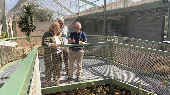 La alcaldesa ha visitado este martes el centro zoológico burgalés