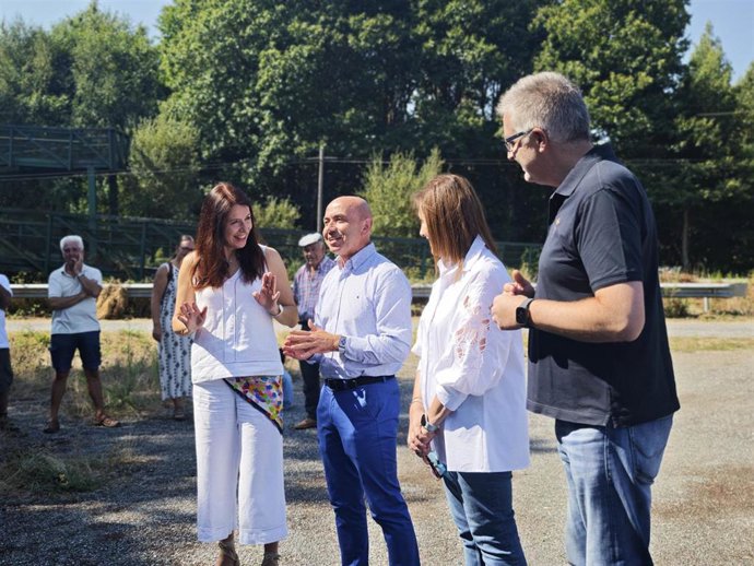 La conselleira do Medio Rural, María José Gómez, visita Begonte