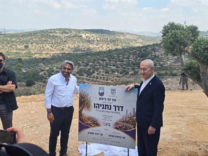 El primer ministro israelí, Benjamin Netanyahu, en el asentamiento de Ariel