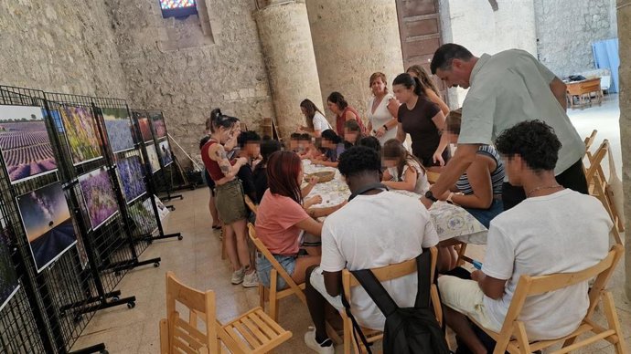 Taller de vasijas en el centro de Brihuega.