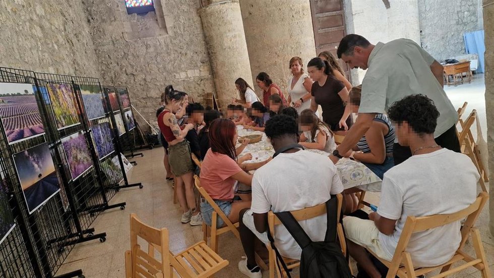 Taller de vasijas en el centro de Brihuega.