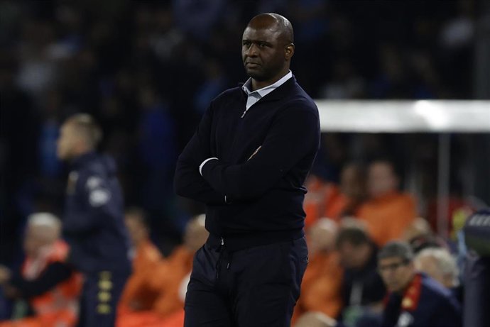 Archivo - Patrick Vieira, durante un partido.