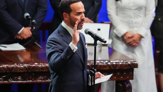 Política