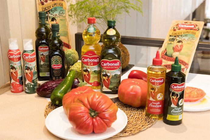 Archivo - Productos de la marca Carbonell, fabricados por Deoleo