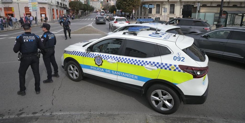 Archivo - Policía Local de Santander