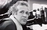 Foto: Muere John Irvin, director de La colina de la hamburguesa, a los 86 años