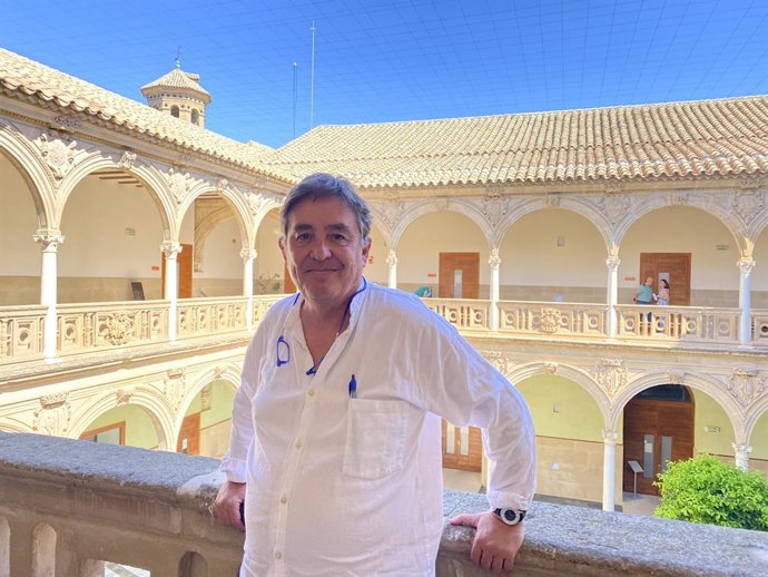 Archivo - Arquivo - O poeta Luis García Montero na sede Antonio Machado da Universidade Internacional da Andaluzia (UNIA).