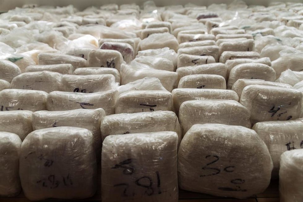 Archivo - La droga incautada por la Policía Nacional durante la desarticulación del cártel de Sinaloa en España, en el Complejo Policial de Canillas, a 16 de mayo de 2024, en Madrid (España). La Policía Nacional ha desarticulado la infraestructura en Espa