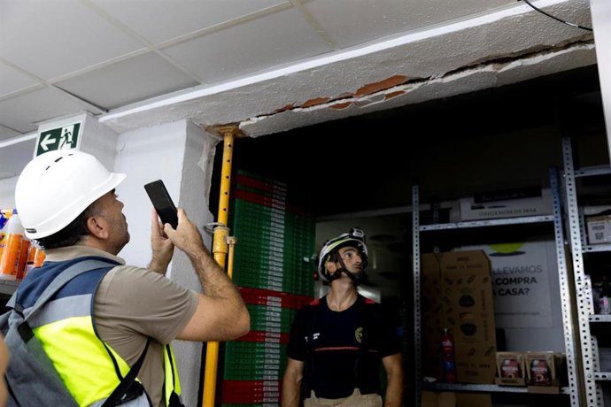 Inspecciones técnicas tras los terremotos en Granada el pasado 18 de agosto de 2026.