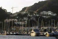 Tres detenidos por robar un reloj de alta gama y agredir a su dueño en el Port d'Andratx