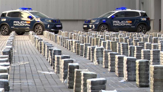 Archivo - Droga incautada nun operativo contra o narcotráfico na Pobra do Caramiñal