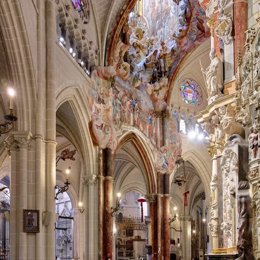 Archivo - Transparente de la Catedral de Toledo.