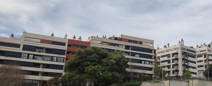 Archivo - Viviendas en Luanco.