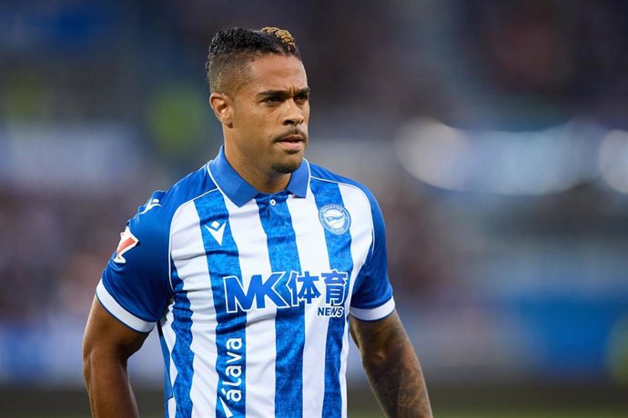 El delantero del Deportivo Alavés Mariano Díaz en el duelo de la primera jornada ante el Getafe.