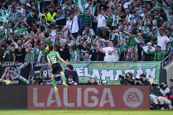 Archivo - Fidalgo of Real Betis celebrates a goal during the Spanish league, LaLiga EA Sports, football match played between Real Betis and Sevilla FC at La Cartuja stadium on March 1, 2026, in Sevilla, Spain.