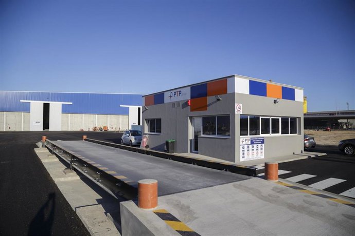 Archivo - Nave de PTP Group en La Cabezuela-Puerto Real. ARCHIVO.