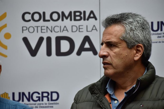 Archivo - Arquivo - 26 de janeiro de 2024, Bogotá, Cundinamarca, Colômbia: O ministro do Interior da Colômbia, Luis Fernando Velasco, durante uma coletiva de imprensa realizada pelos ministros do Meio Ambiente, do Interior e da Defesa em Bogotá, Colômbia,