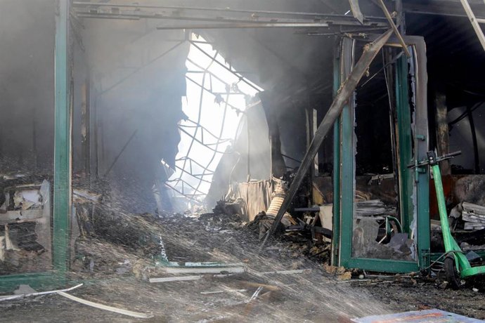 Archivo - Mercado destruido por bombardeos rusos en Kiev, Ucrania