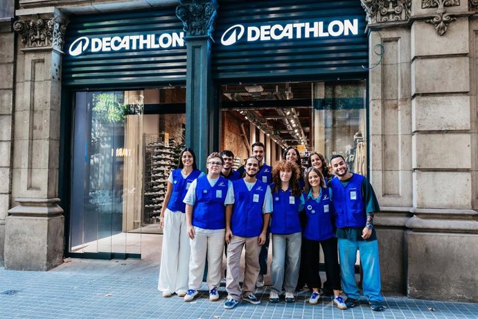 Decathlon consolida su presencia en Barcelona con una nueva tienda en el corazón de L'Eixample.