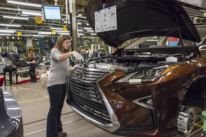 Archivo - Producción de Lexus en Canadá