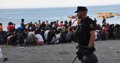 Migranterna från Ceuta-stranden i El Trampolín flyttas till ett centrum för sub-Sahara och ett annat för Maghrebs
