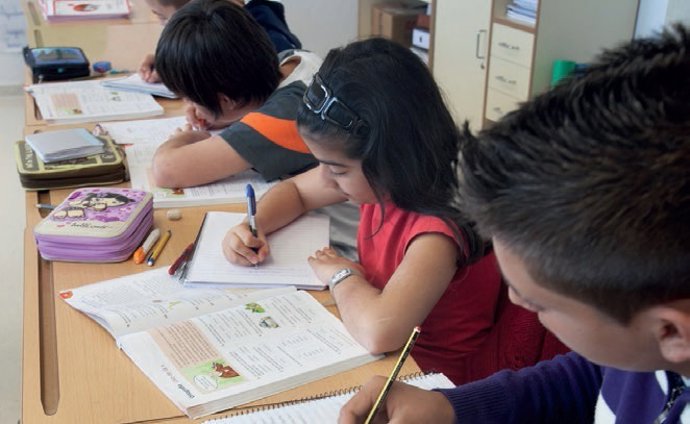 Más de 867.000 estudiantes de enseñanzas obligatorias se benefician de este programa de la Junta.