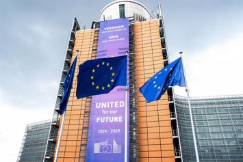 Archivo - El edificio Berlaymont, sede de la Comisión Europea