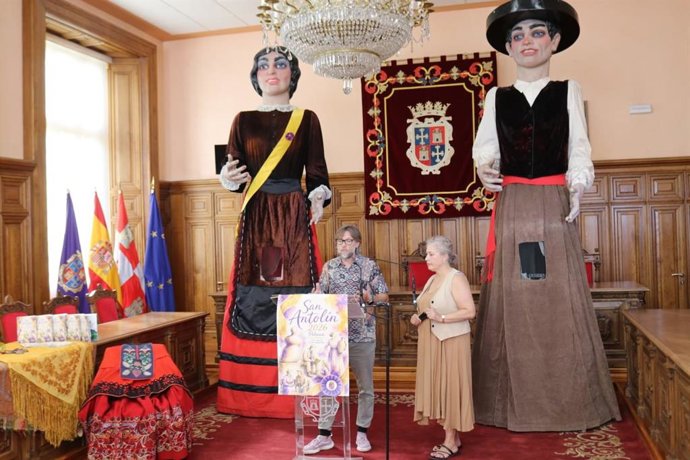 Un momento de la presentación del programa de fiestas.